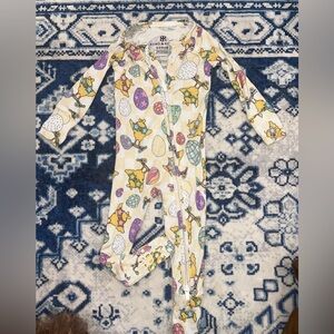 Bums & Roses Chicks Bamboo Footie 6-9